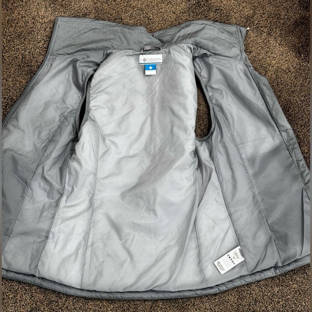 Vest-Columbia​​ - Picture 7 of 9